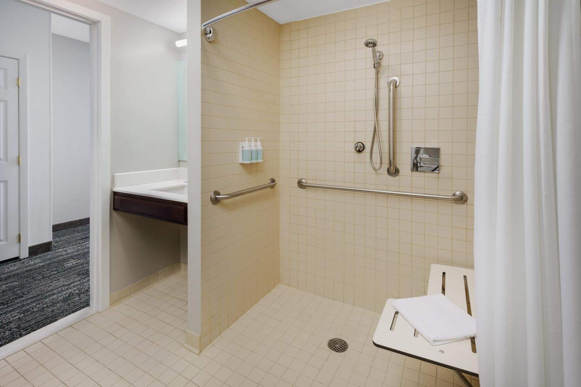 Towneplace Suites Manchester-Boston Regional Airport Exterior foto