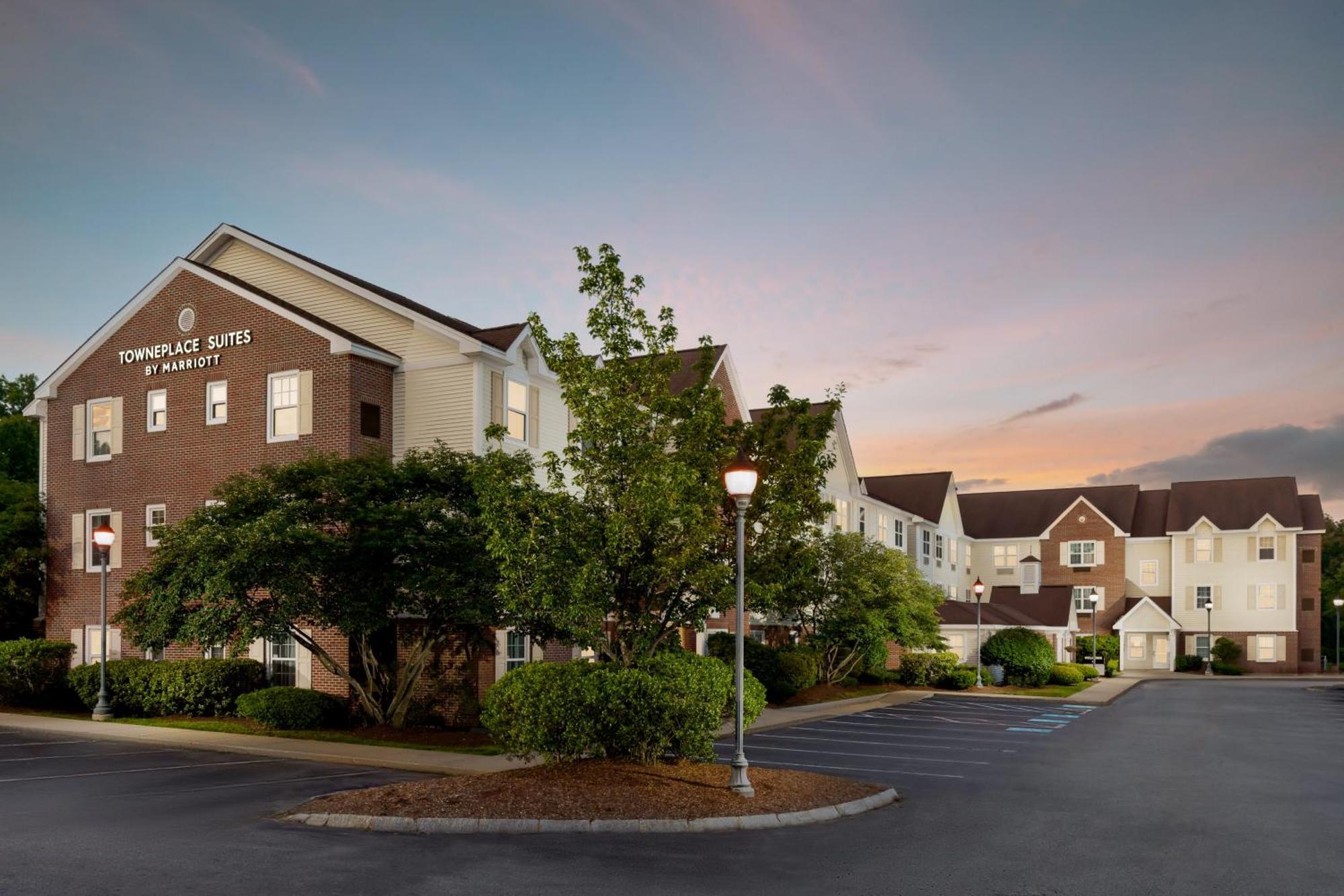 Towneplace Suites Manchester-Boston Regional Airport Exterior foto