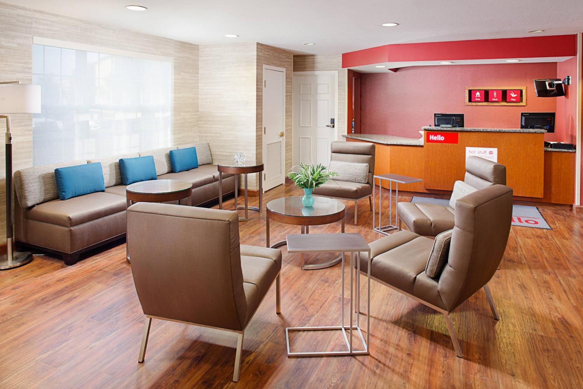 Towneplace Suites Manchester-Boston Regional Airport Exterior foto
